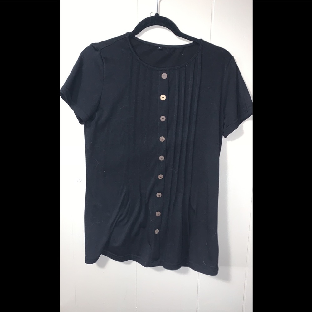 Button accented black tee